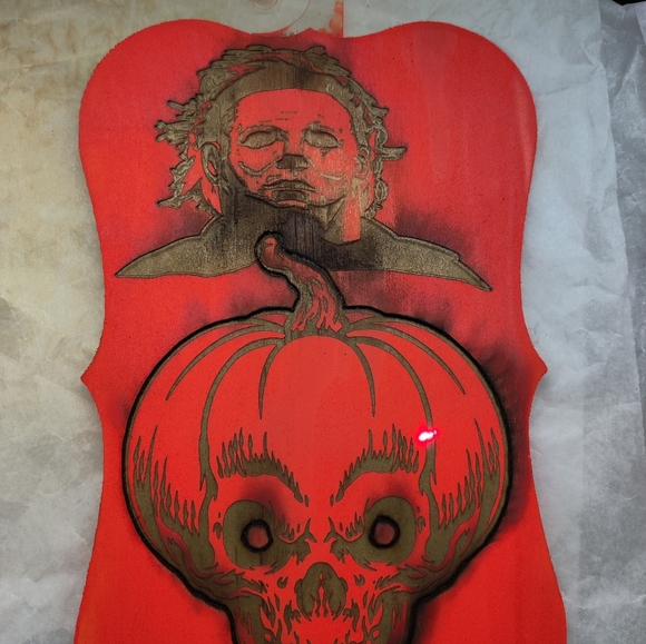 Micheal Myers pumpkin engraved - Picture 4 of 4